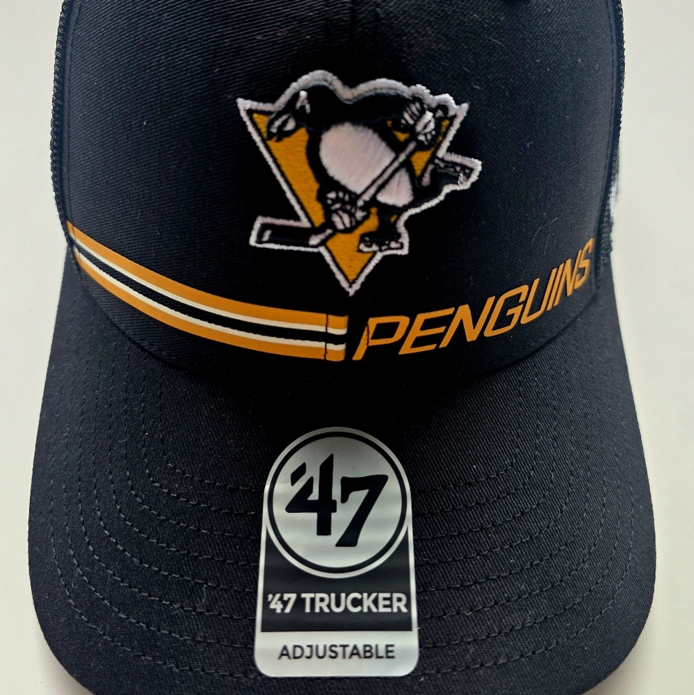 Pittsburgh penguins hockey team trucker hat.